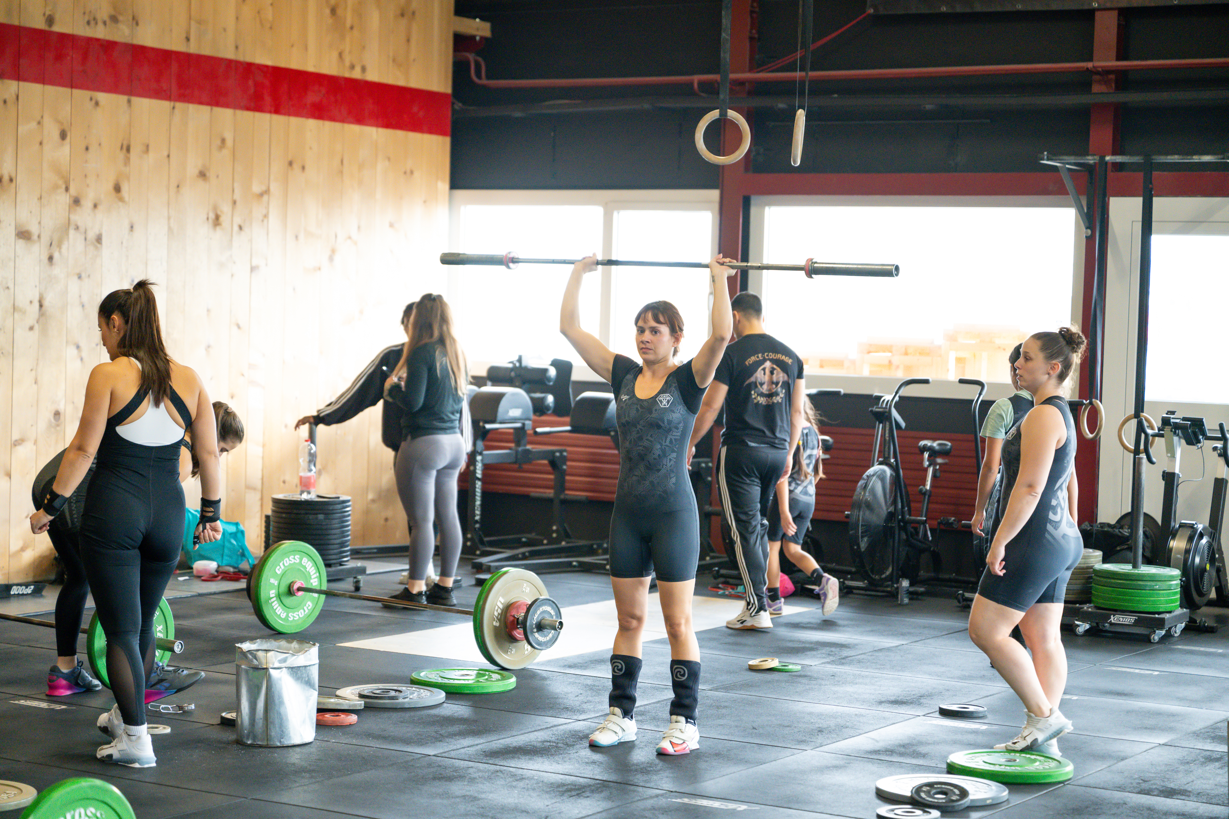 20241109 sarine barbel compete 126 DSC 6218